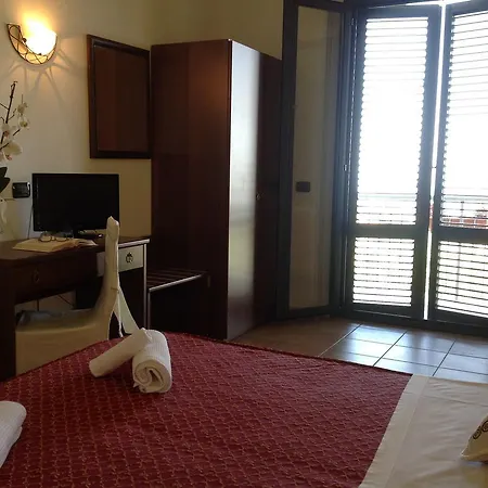 Hotel Aniana Massignano