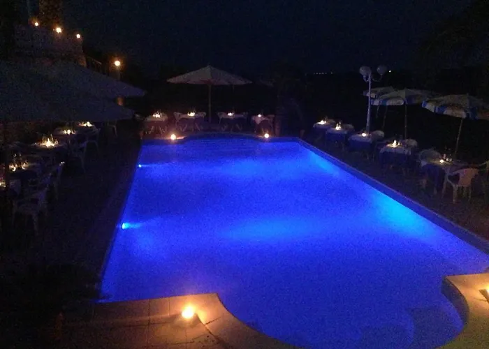 Hotel Aniana - Hotel, Relax, Massignano