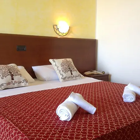 酒店 Aniana - Hotel, Relax,