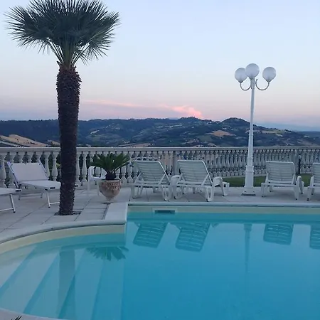 酒店 Aniana - Hotel, Relax,